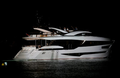 _SEY2722-yachts-parade-world-yachts-trophies-2018